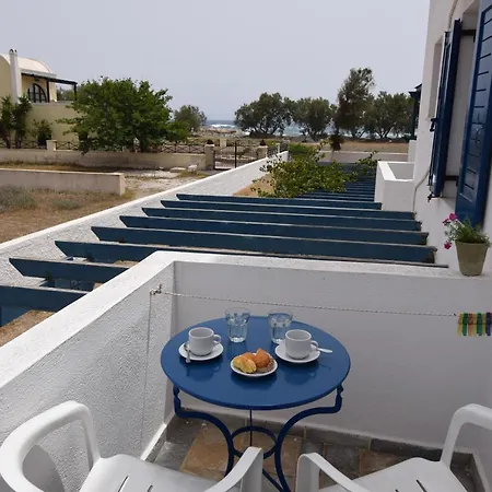 Thalassitis Coastal Apartments Perivolos  Exterior photo