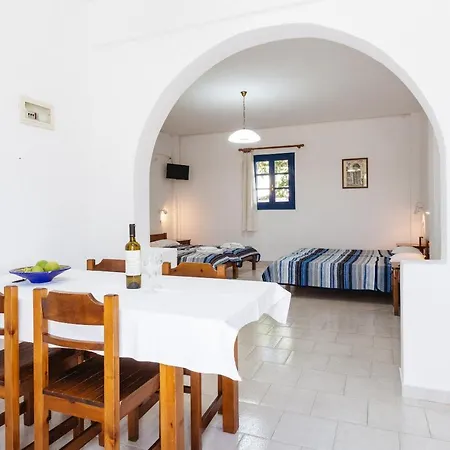 Thalassitis Coastal Apartments Perivolos  Exterior photo