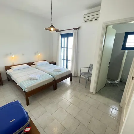 Thalassitis Coastal Apartments Perivolos  Exterior photo