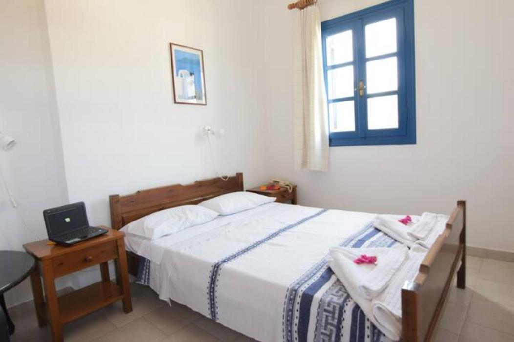Thalassitis Coastal Perivolos (Santorini)